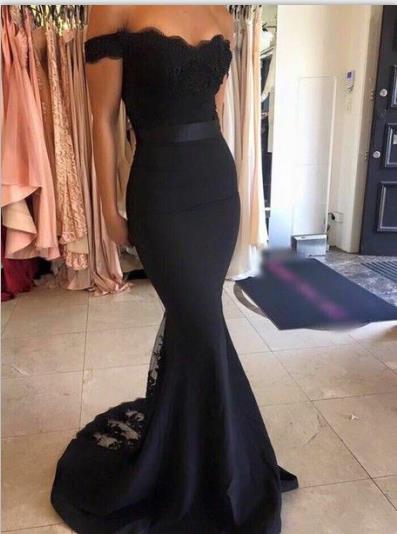 Off Shoulder Mermaid Evening Dress With Lace Overlay